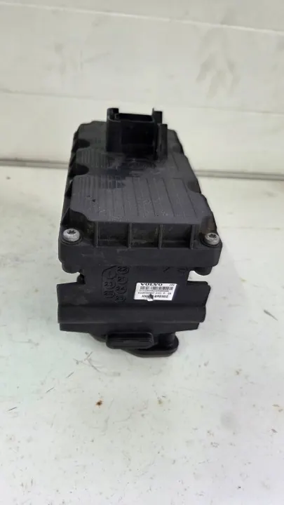 Soupape ECAS OEM 21133934 pour Renault Gama, Volvo FH/FM image 5
