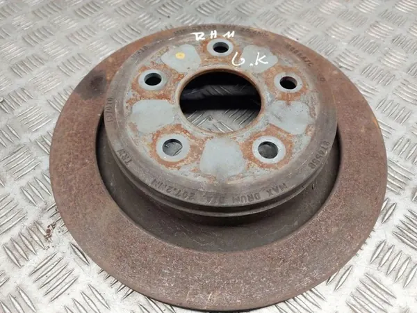 OEM 974558 Takajarrulevy vasen puoli Dodge RAM:lle image 3