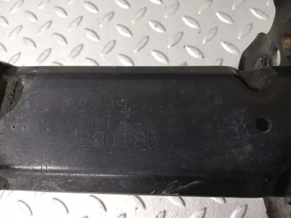 Frontstoßstange links Cadillac ATS OEM 22799201 image 3