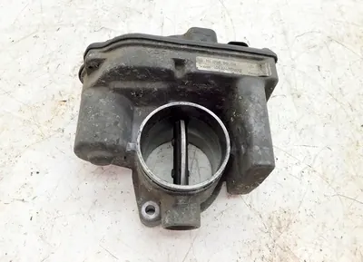 Mercedes C-klass W202 Spjällhus OEM 1110980009 image 2