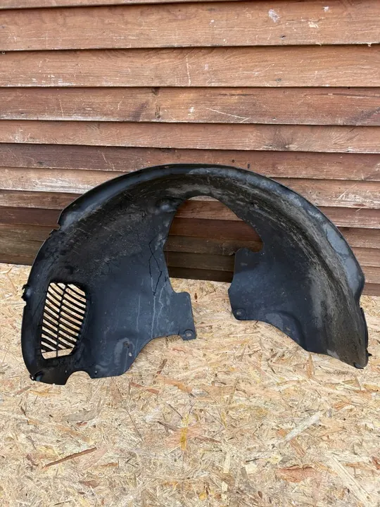 Front Left Wheel Arch VW Touareg 5.0 V10 TDI image 10