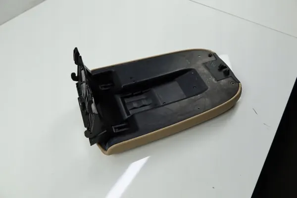 Mercedes W164 handskfackslås OEM 164800251 image 9