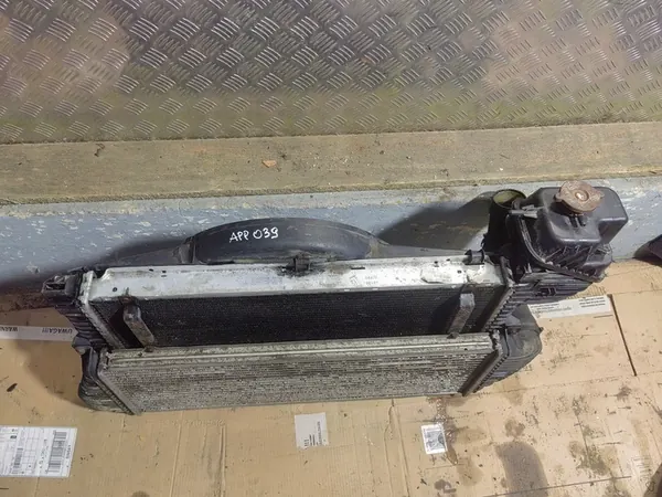 Waterkoeler en intercooler A9015010701 Mercedes W901 image 2