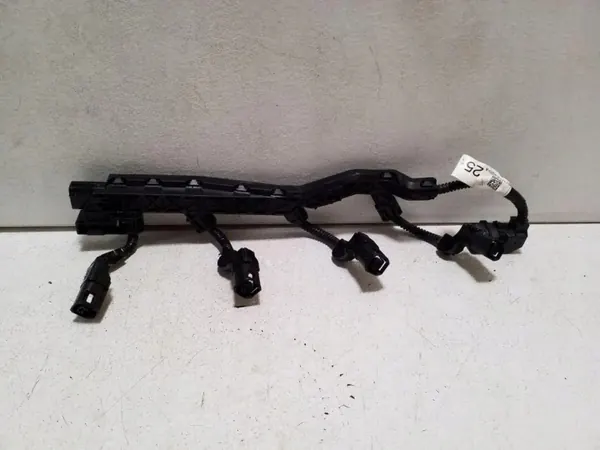 Tubos inyectores Toyota Corolla Trek 82125F4020 image 3
