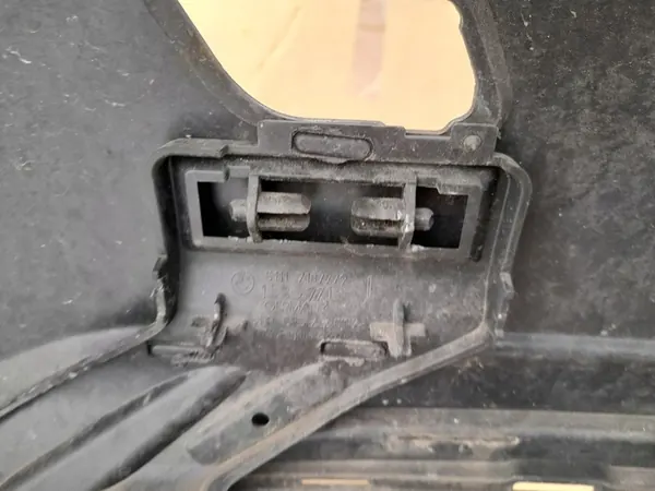 Paraurti anteriore BMW 7 Serie F01 2009-2012 OEM image 8