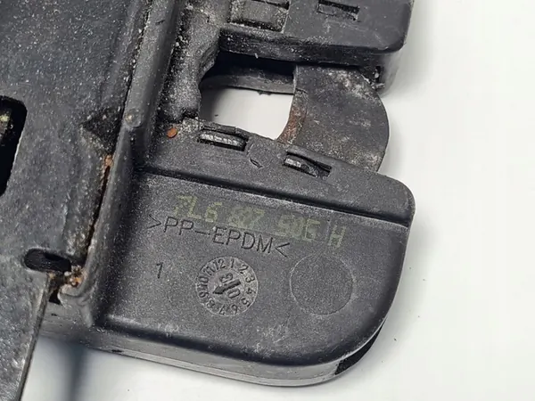 2008 Volkswagen Touareg I Baklucka Lås 7L6827505H image 6