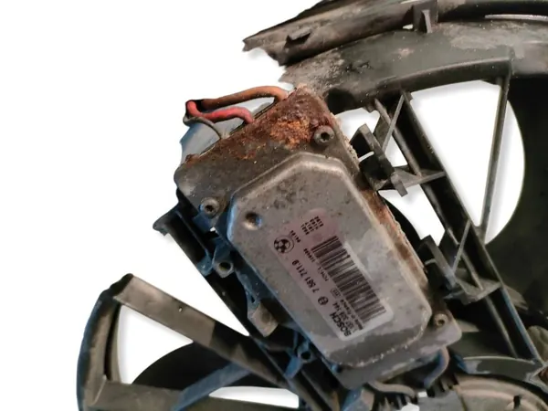 Ventilador radiador BMW E90 N47 OEM - Estado usado image 4