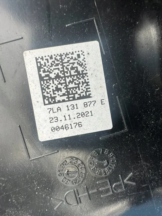 VW T6.1 AdBlue-Tank OEM 7LA131877E - Gebraucht image 9