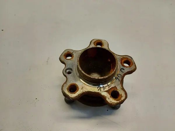 BMW Vorderradnabe OEM 6899176 - Gebrauchtes OE-Teil image 2