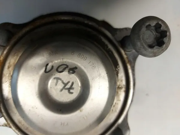 BMW Vorderradnabe OEM 6899176 - Gebrauchtes OE-Teil image 4