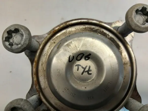 BMW Vorderradnabe OEM 6899176 - Gebrauchtes OE-Teil image 5
