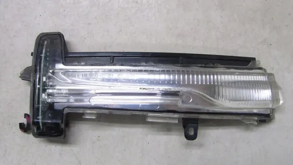 VOLVO XC60 LIFT Indicateur de Miroir Droit 263016 image 1