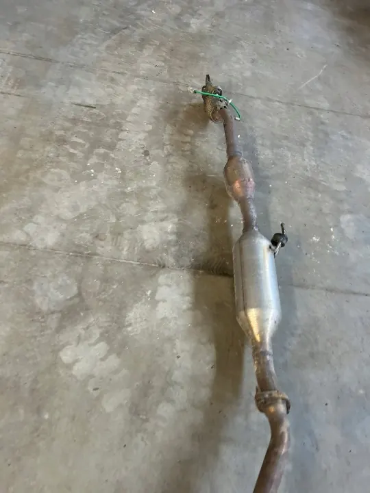Toyota OEM 33125 Avgasrör & Katalysator image 4