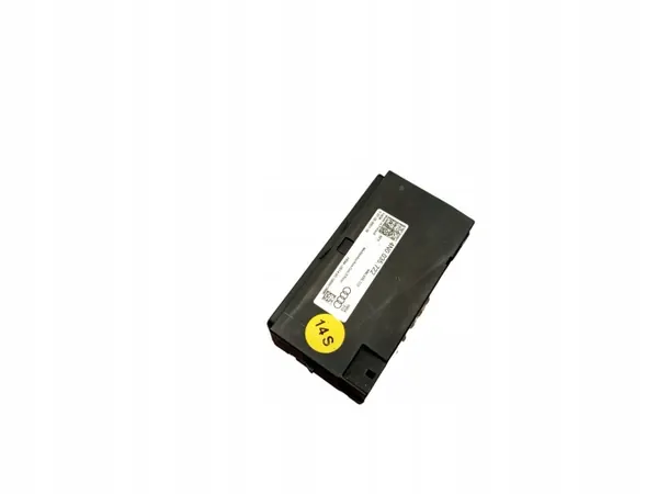 Prise USB Audi e-tron 2019 OEM 4N0035722 image 2
