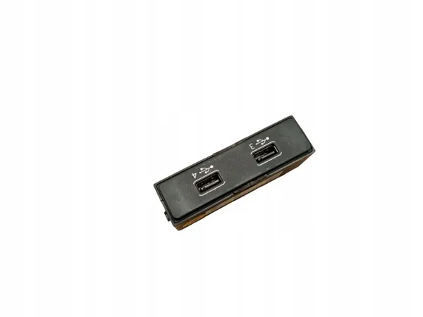 Prise USB Audi e-tron 2019 OEM 4N0035722 image 5
