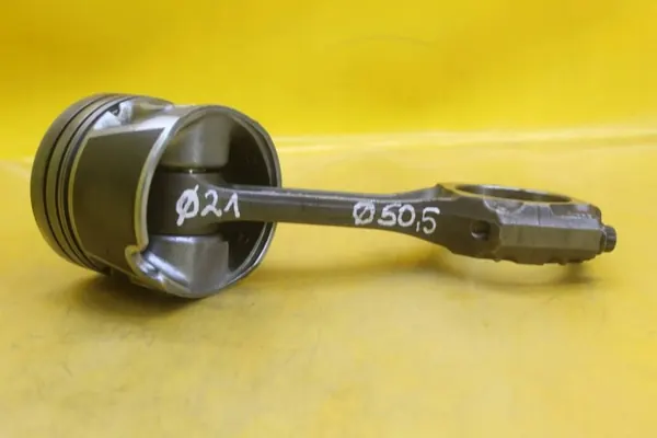 Piston et Bielle d'Occasion pour VW Transporter T4 2.5 TDI image 8