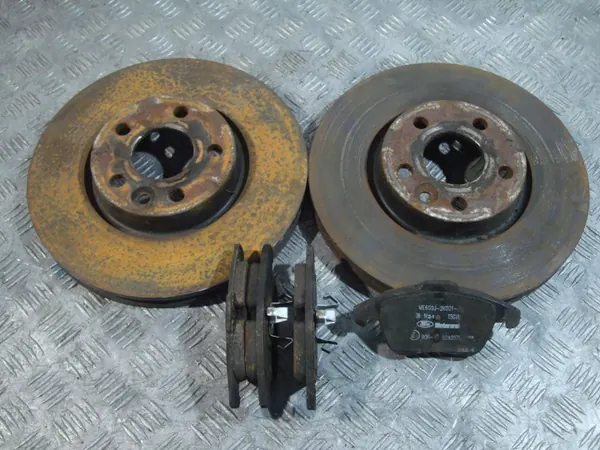 Kit Disques & Plaquettes Frein Avant Ford OE OEM image 2
