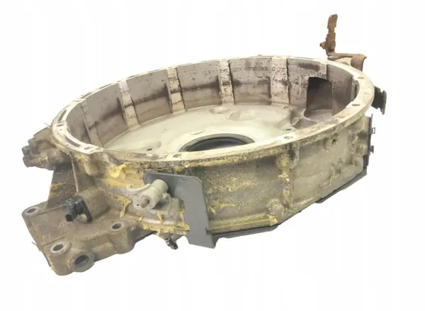 9360104037 Mercedes-Benz Schwungradgehäuse - Gebraucht image 5