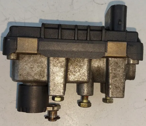Actuador turbo H-03 para Mercedes 4.0 CDI - Usado image 3