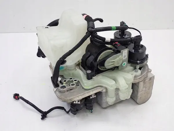 Pompe à chaleur climatisation Tesla Model Y OEM image 6