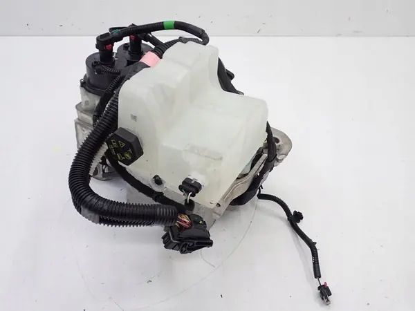 Pompe à chaleur climatisation Tesla Model Y OEM image 8