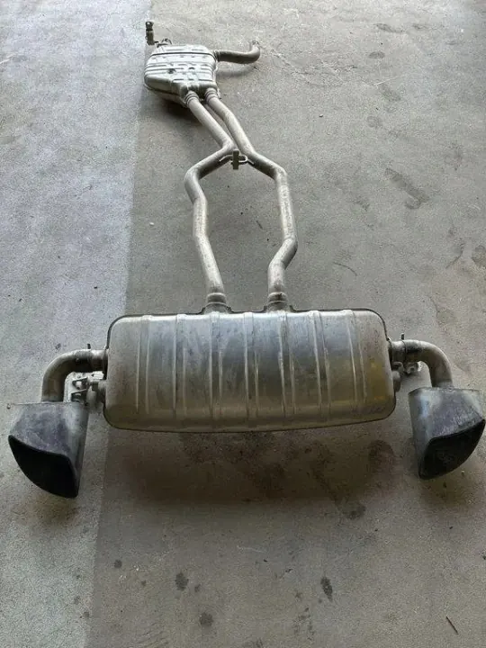 VW OEM 7L6253211C Vaimennin Touareg 3.0L 2011 image 10