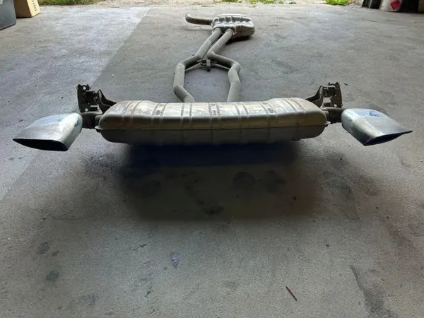 VW OEM 7L6253211C Vaimennin Touareg 3.0L 2011 image 6