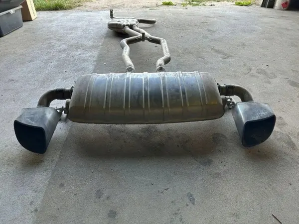 VW OEM 7L6253211C Vaimennin Touareg 3.0L 2011 image 7