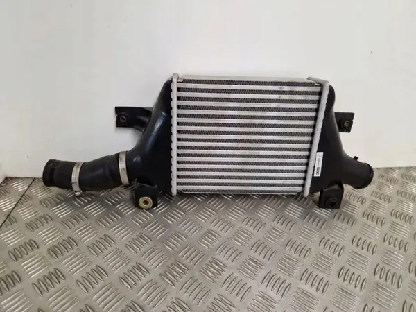 Intercooler OEM 1607695880 pour Citroen C4 Aircross 2015 image 4
