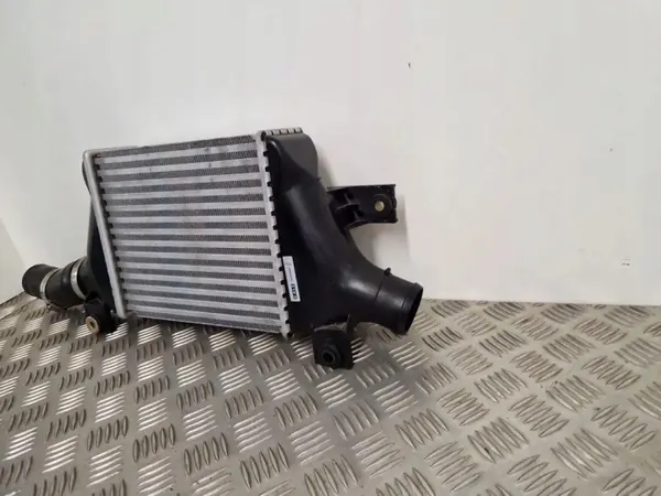 Intercooler OEM 1607695880 pour Citroen C4 Aircross 2015 image 6