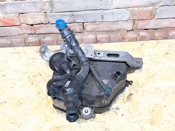 Mercedes-Benz AdBlue-säiliö OEM A2134705901 A0994711100 image 8