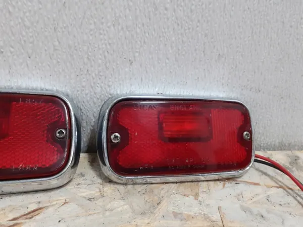 Luz lateral traseira esquerda Rolls Royce Silver Shadow I image 3