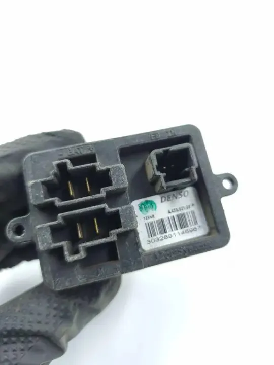 Värmefläktrelä OEM A43002100 för Renault Captur image 5