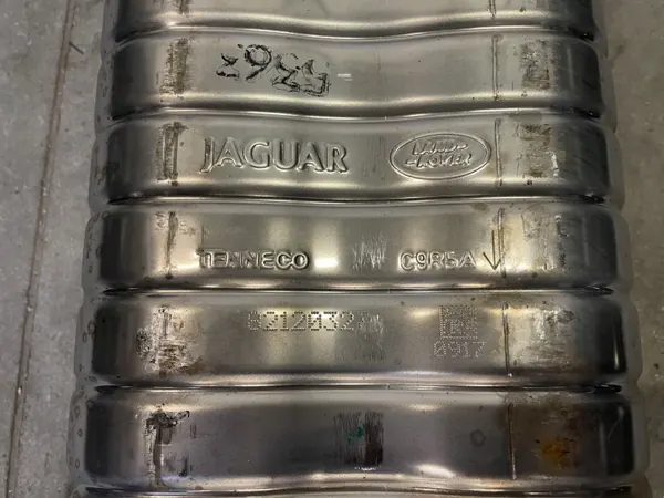 Keskusvaimennin Jaguar XJ X351 5.0 SC OEM DW93-5212-DB image 5