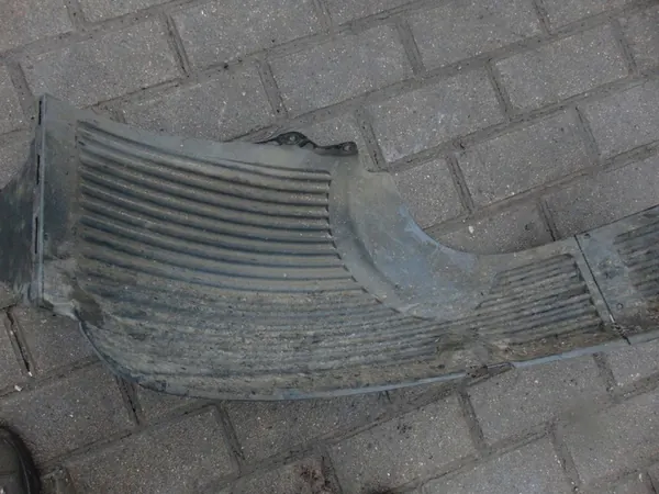 Front Right Wheel Arch Kia Picanto II OEM image 4