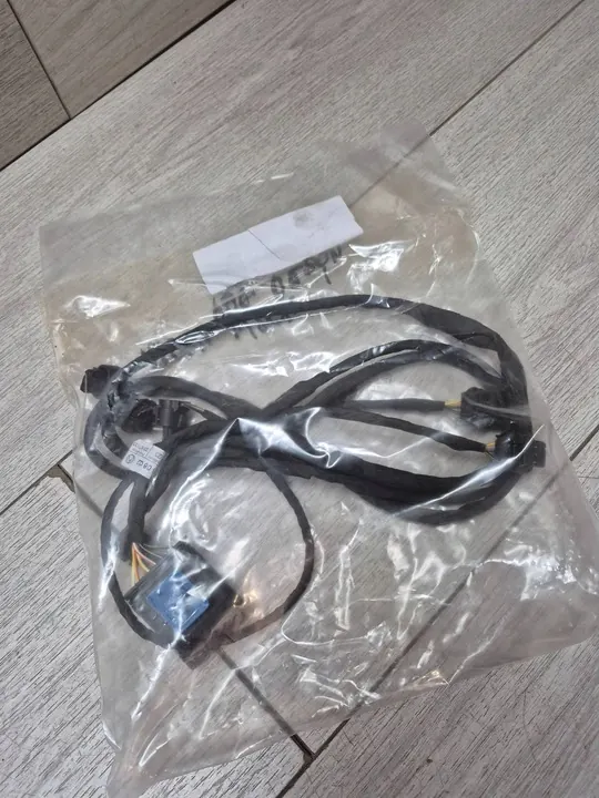 Instalación PDC Delante Mercedes W204 A2045400608 image 2