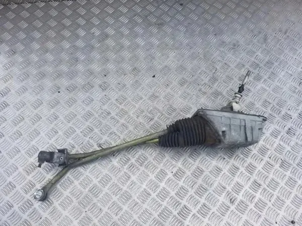 VW Versnellingsmechanisme OEM 8D0711025 - Gebruikt image 2