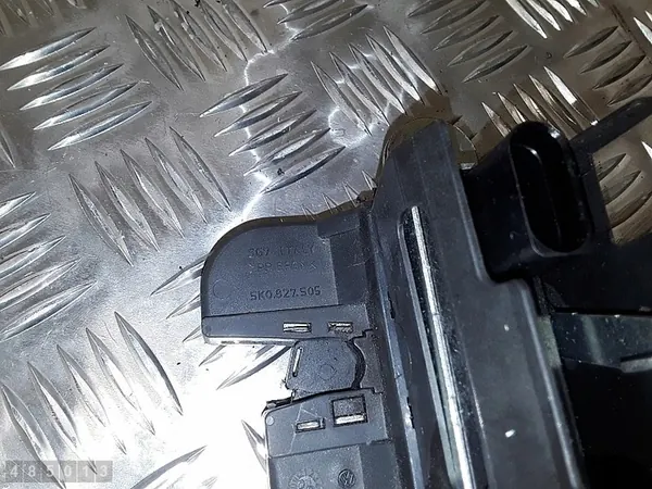 2009 VW Golf VI Blokada 5K0827505 image 2