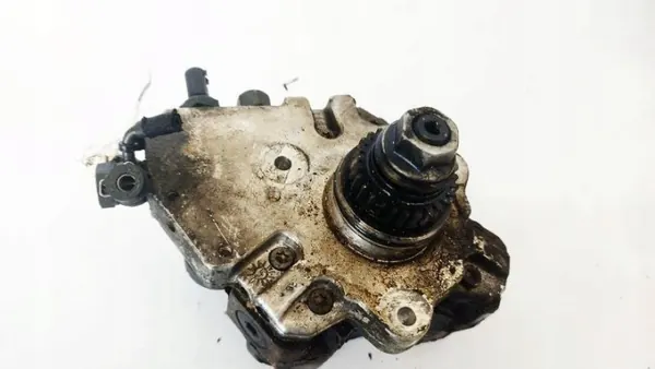 Pompe à carburant haute pression OEM 0445010120 Mercedes A-Class image 3