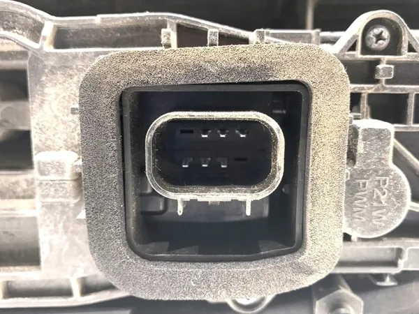 Luz Trasera Izquierda Fiat Doblo II 52044717 image 3