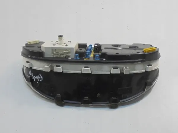 Cuadro de instrumentos Skoda Felicia - Pieza OEM usada image 3