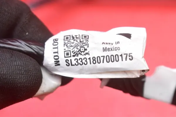 Voorruitcamera-harness OEM 1068787-00-D Tesla image 5