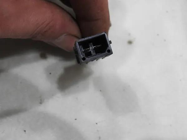 Snodo di sterzo posteriore destro con ABS Audi A4 B7 2.0 TDI OEM image 8