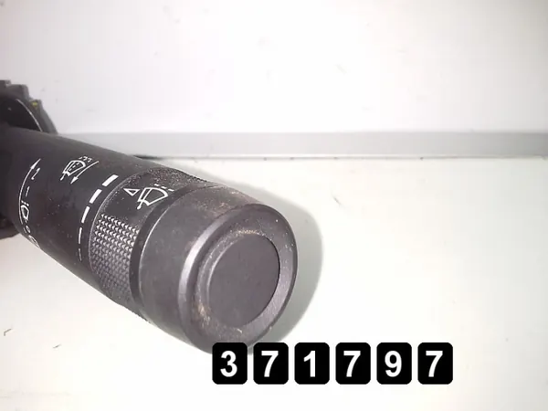 Interruptor Opel Insignia OEM AM-371797 - Usado image 3