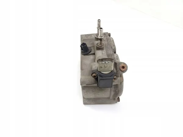 Filtre à carburant Jeep Cherokee 2015 MTL32005 image 3