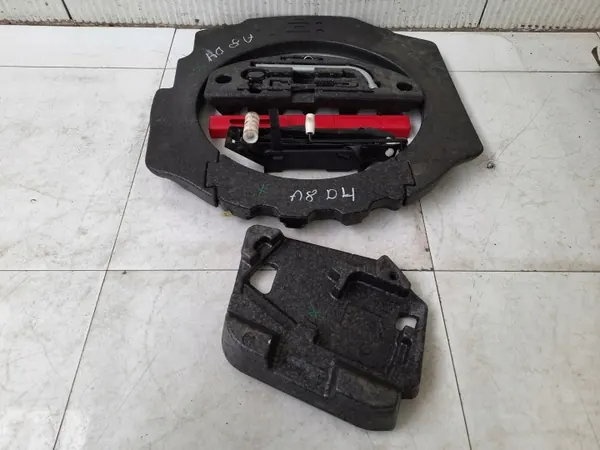 Inserção de poliestireno Audi A8 D4 OEM 4H0863006 image 2