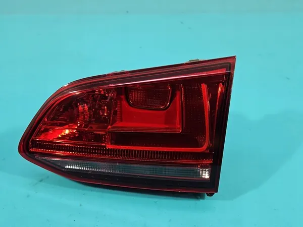 Luz trasera derecha VW Golf VII 5G9945094D image 2