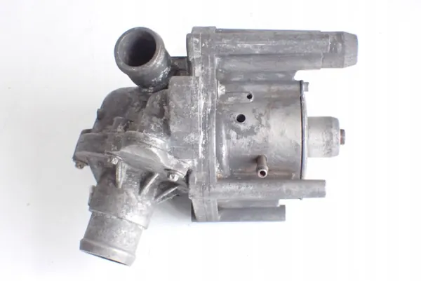 Pompe à eau OEM 057011L pour Audi Q7 A8 - Occasion image 4