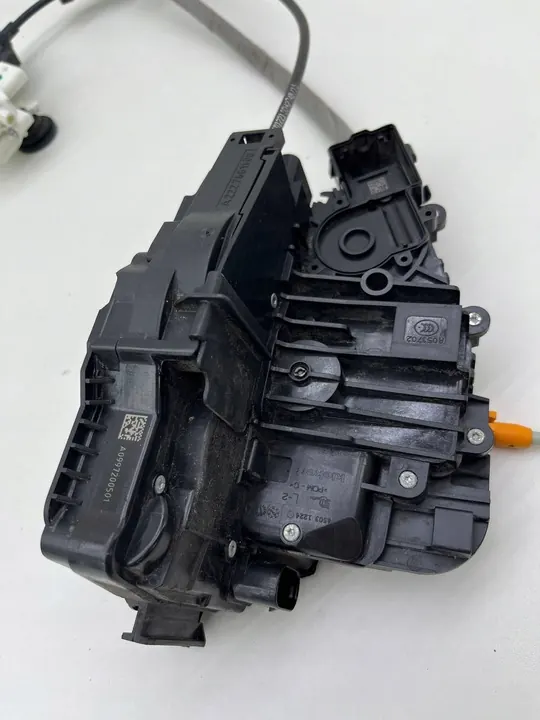 Mercedes W222 Door Lock Soft Close Left Front A2227661100 image 4