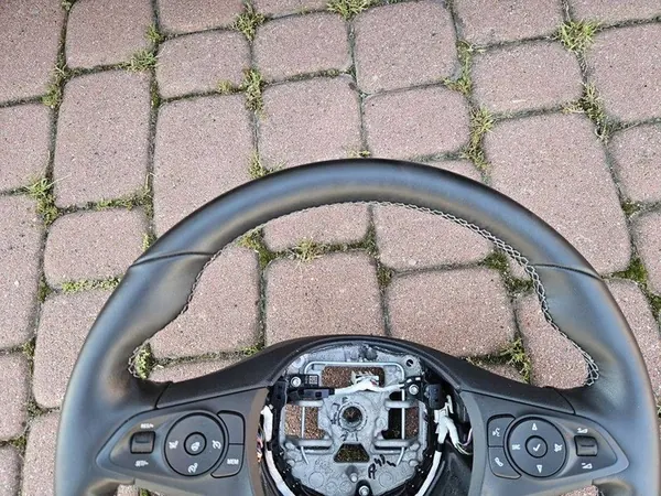 Volant en cuir chauffé #A80 Opel Corsa F image 6